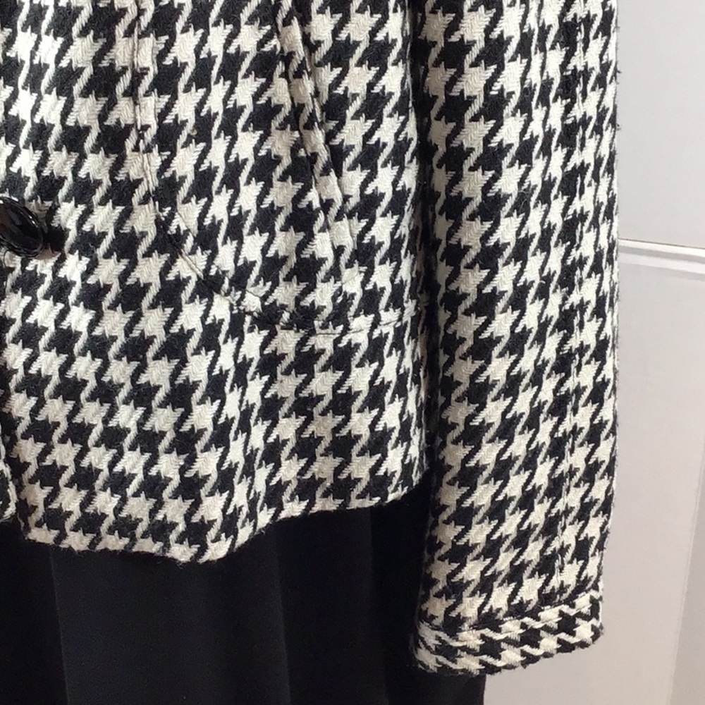 Grace Elements B/W Button Front Jacket 6 - image 4